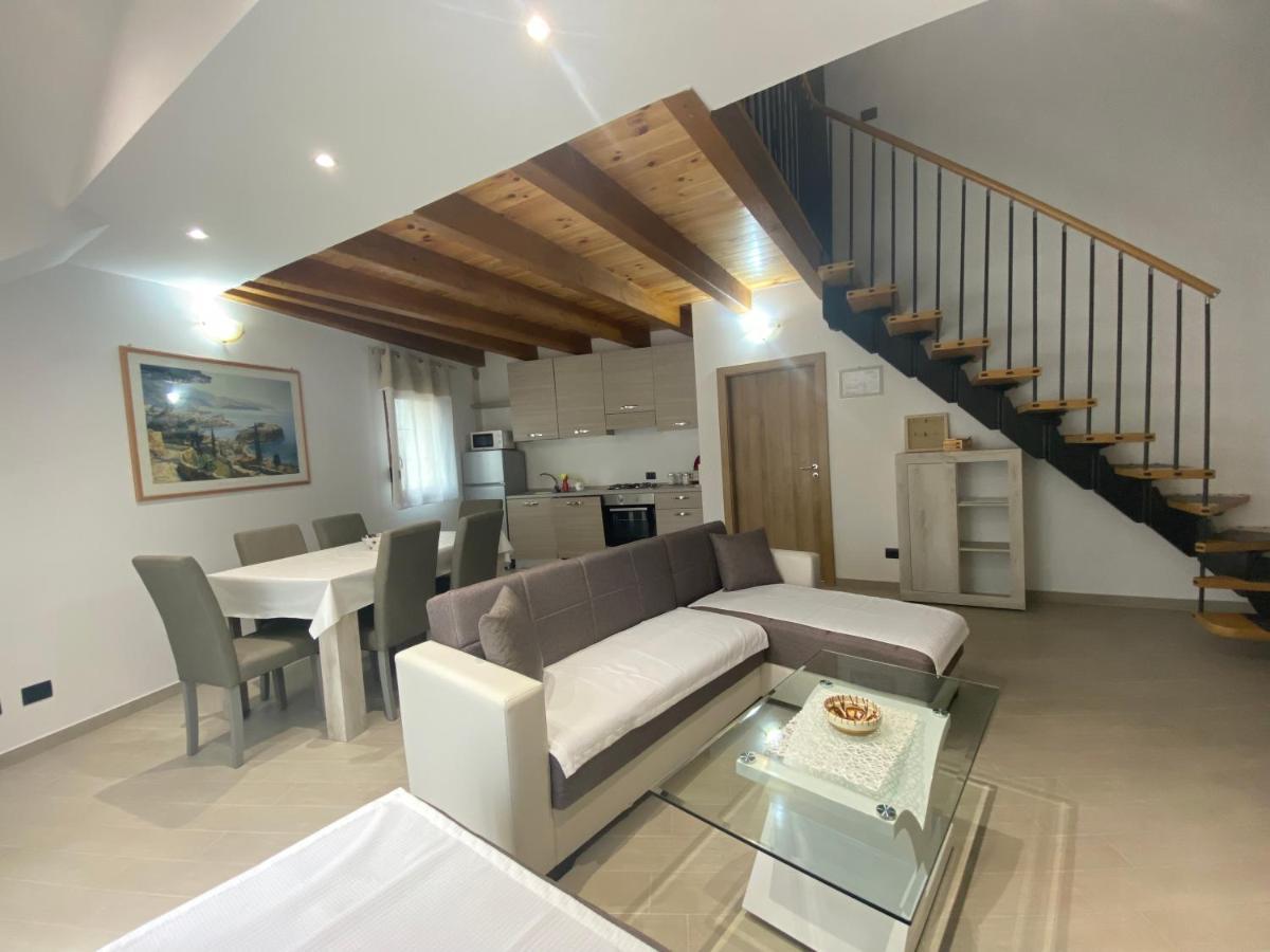 Apartman Galerija Ogulin Luaran gambar