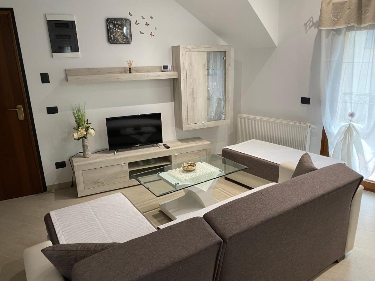 Apartman Galerija Ogulin Luaran gambar