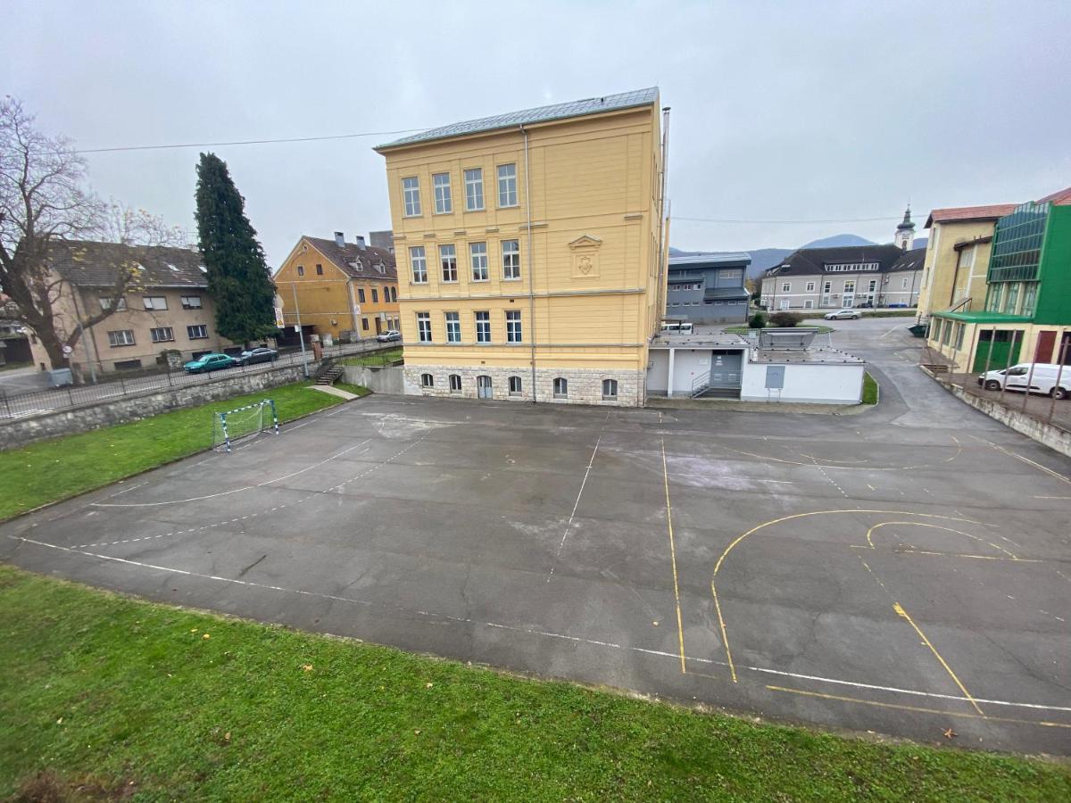 Apartman Galerija Ogulin Luaran gambar