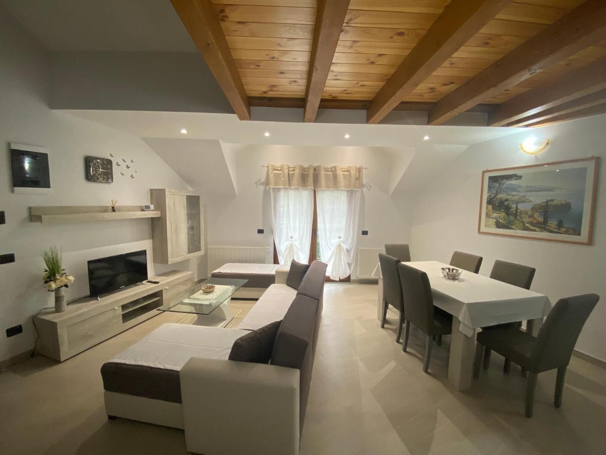 Apartman Galerija Ogulin Luaran gambar