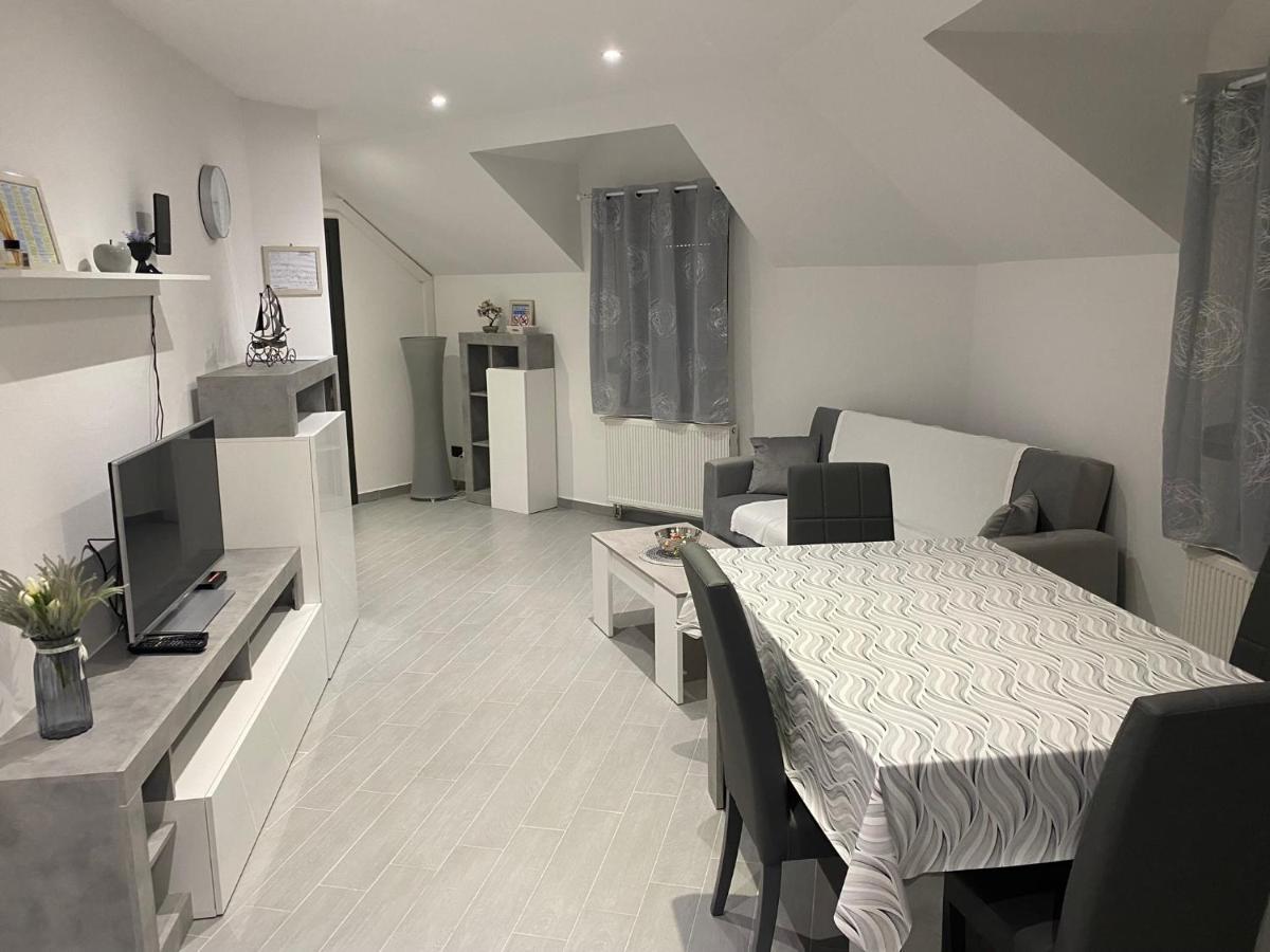 Apartman Galerija Ogulin Luaran gambar