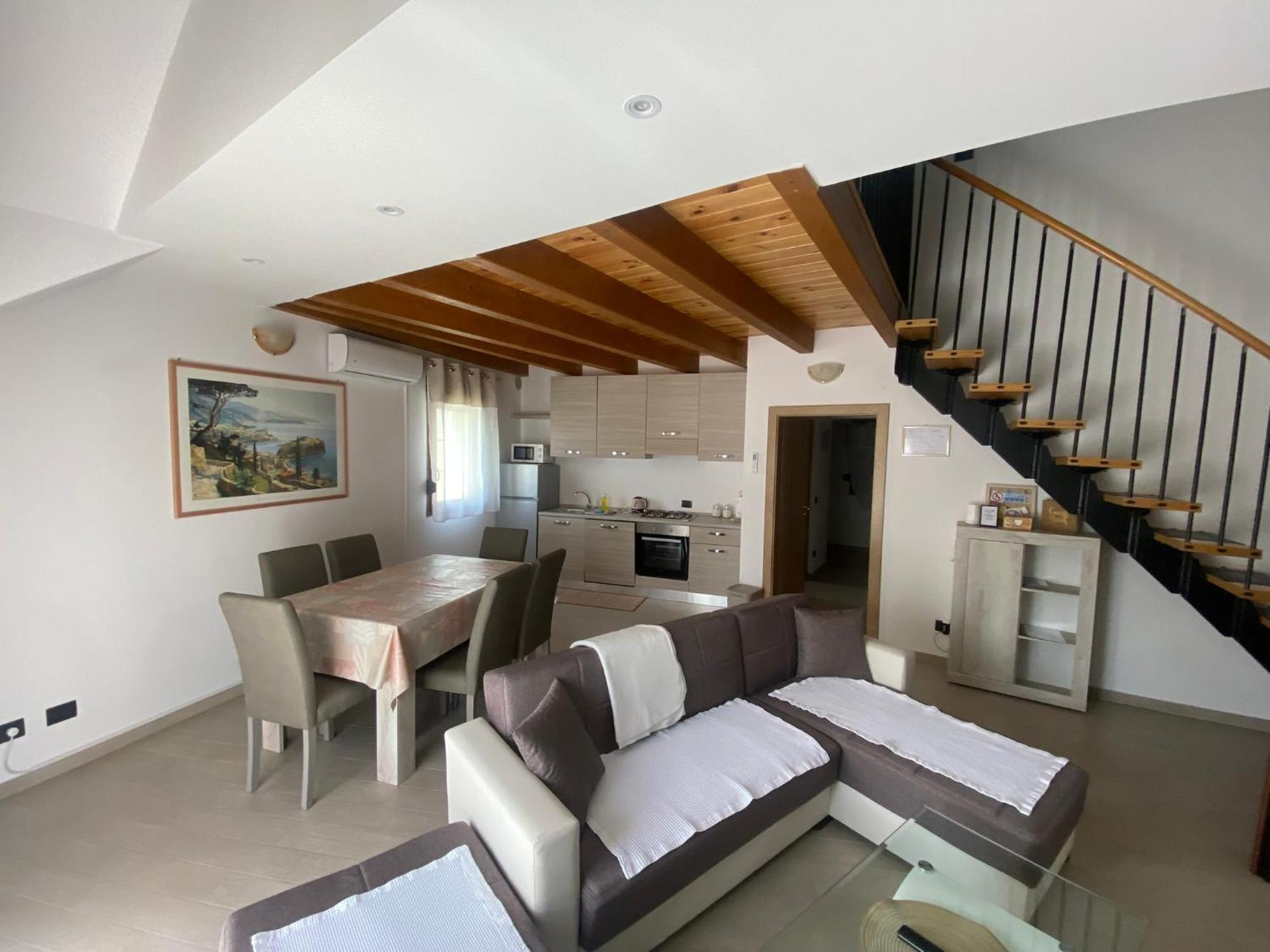 Apartman Galerija Ogulin Luaran gambar