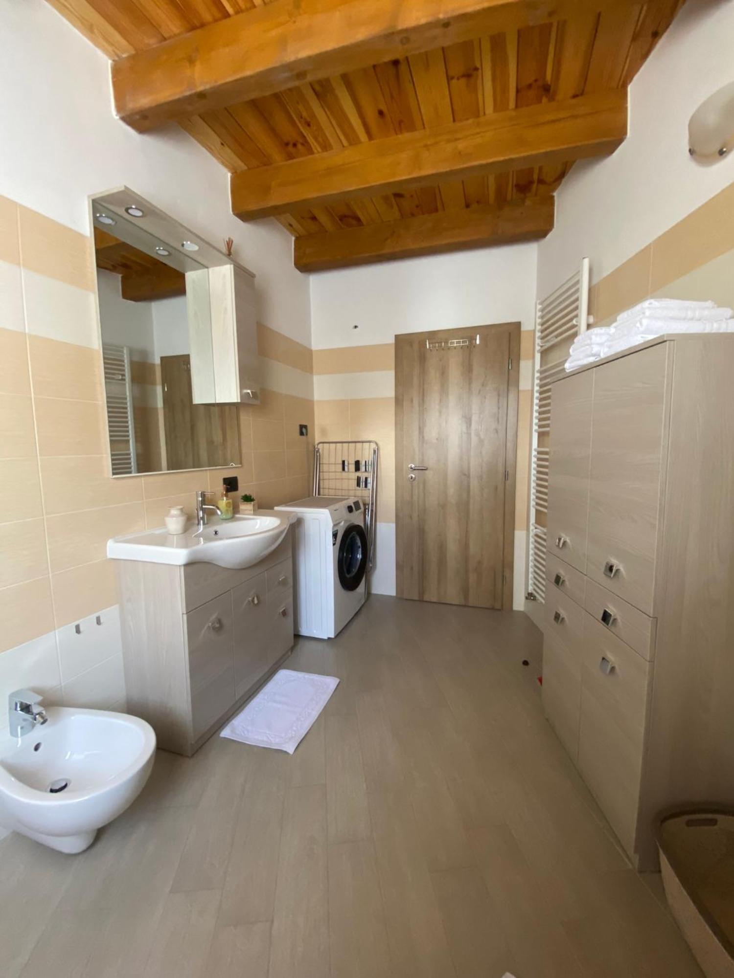 Apartman Galerija Ogulin Luaran gambar